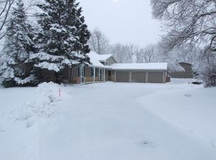 21109 82nd St, Bristol, WI 53104