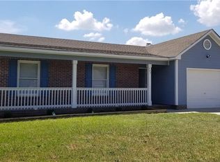 393 Riverwind Dr, Spring Lake, NC 28390