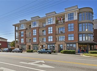 810-310 W 4th St, Winston Salem, NC 27101