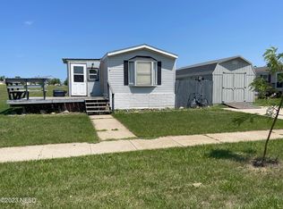 2327 13th Ave SW, Watertown, SD 57201