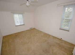 1174 Grandview Dr, Bethel Park, PA 15102