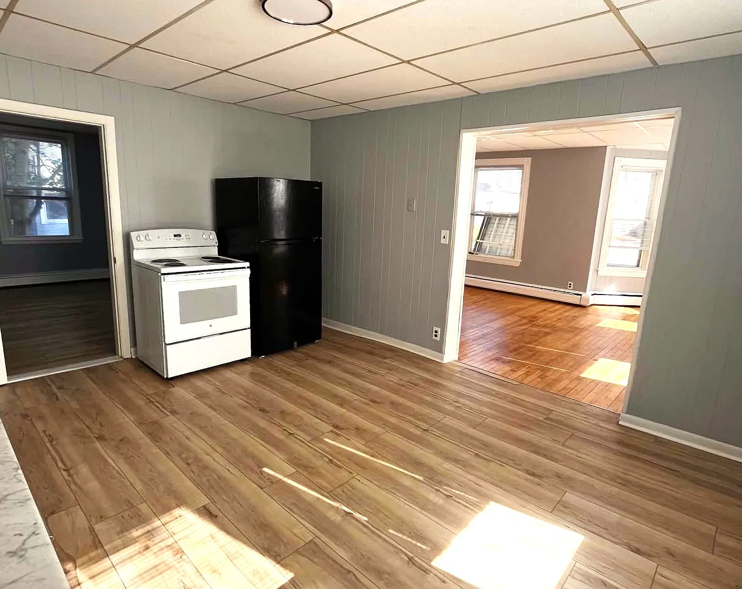 1 bed, $1,200 — Photo 3