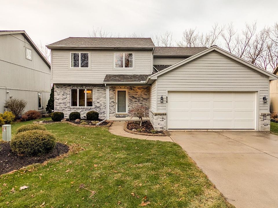 1st image of 230 N Crest Dr
