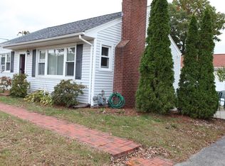 65 Kingsford Ave, Riverside, RI 02915