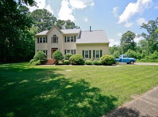 4 Sir Ralph Ln #A, Poquoson, VA 23662