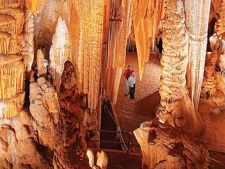 Luray & Shenandoah Caverns