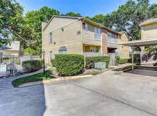 1515 Sandy Springs Rd APT 401, Houston, TX 77042