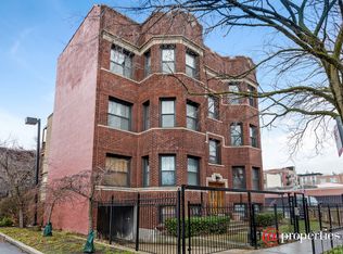 909 W Buena Ave, Chicago, IL 60613