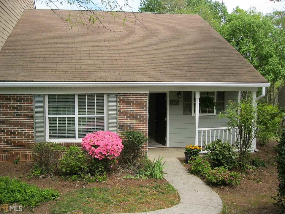 1st image of 144 Teal Ct