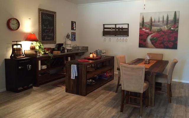 Kitchenette on pool level