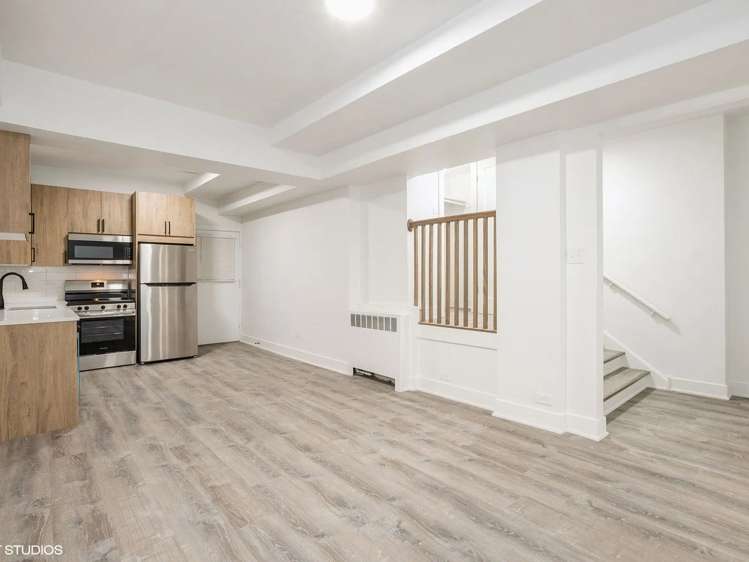 Recently Rehabbed West Rogers Park Apartments With Heat Included — Photo 1