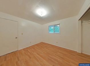 1110 SW 35th St, Corvallis, OR 97333