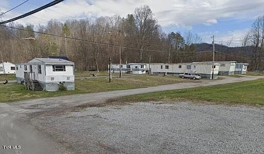 2nd image of 11741 Albemarle Rd