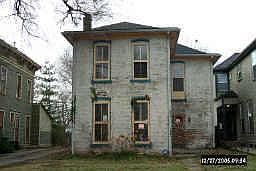 1st image of 933 E English Ave