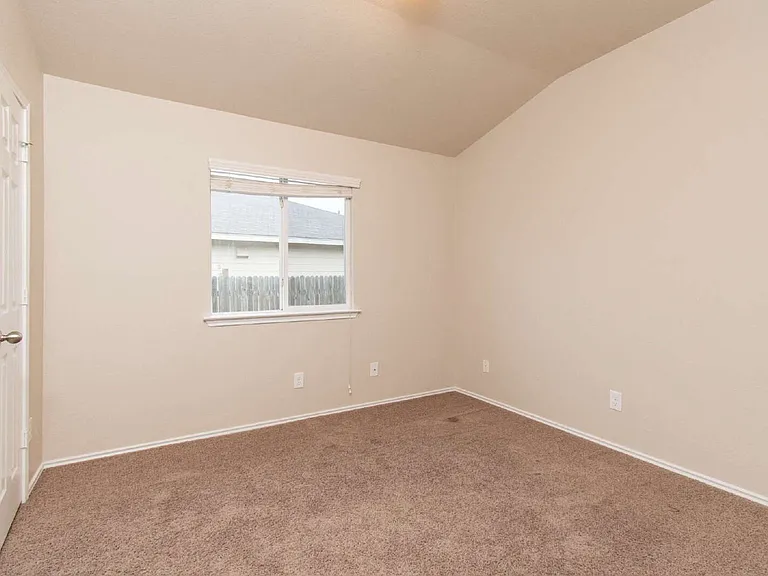 5409 Rimes Ct — Photo 21