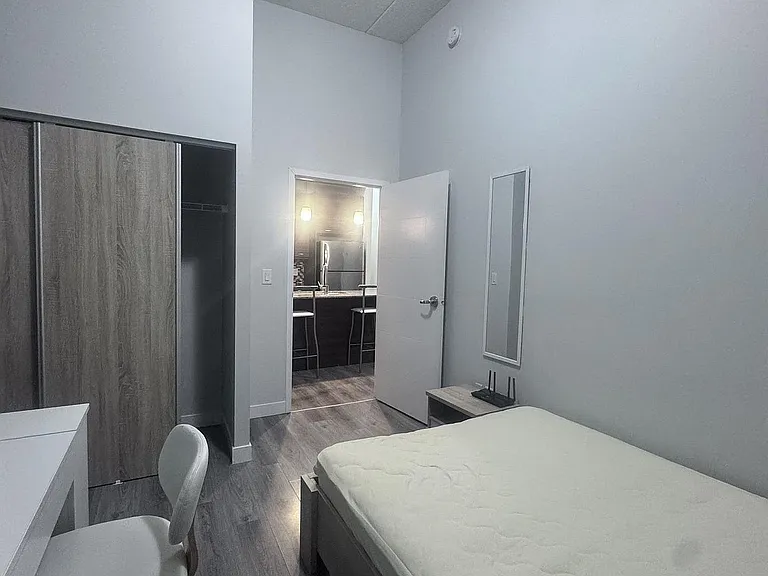 318 Spruce St #406 — Photo 14