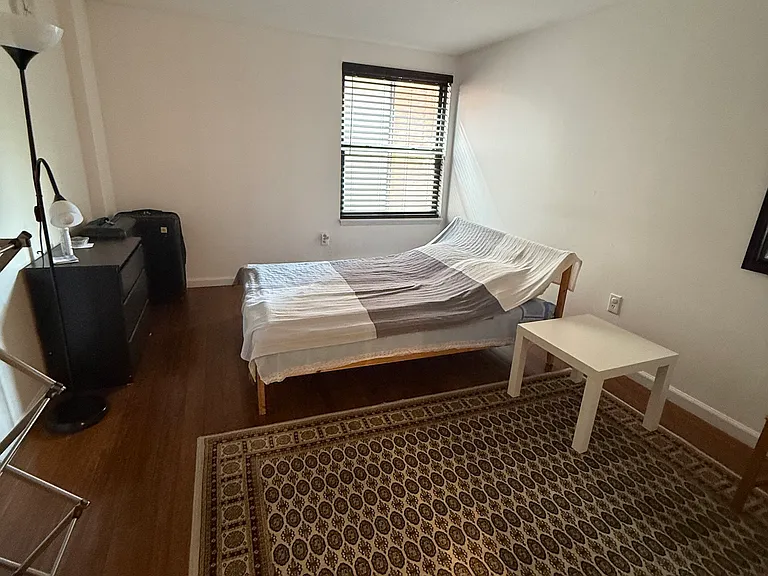 356 Franklin Ave #A10 — Photo 5