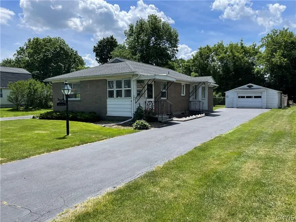 106 Earl Ave, Syracuse, NY 13211