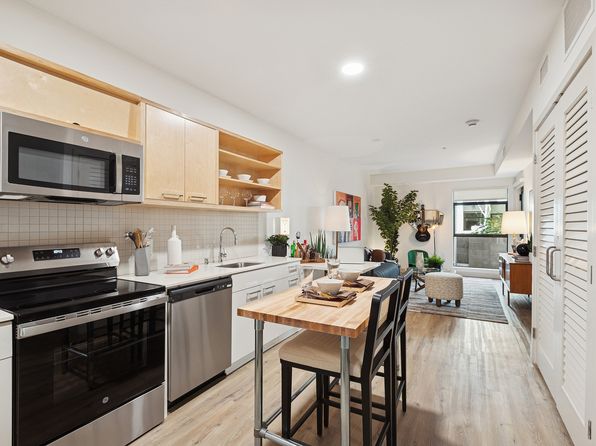 6201 Hollywood Blvd #1-2518