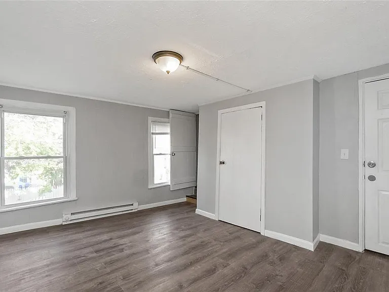 423 N Bellevue St — Photo 18