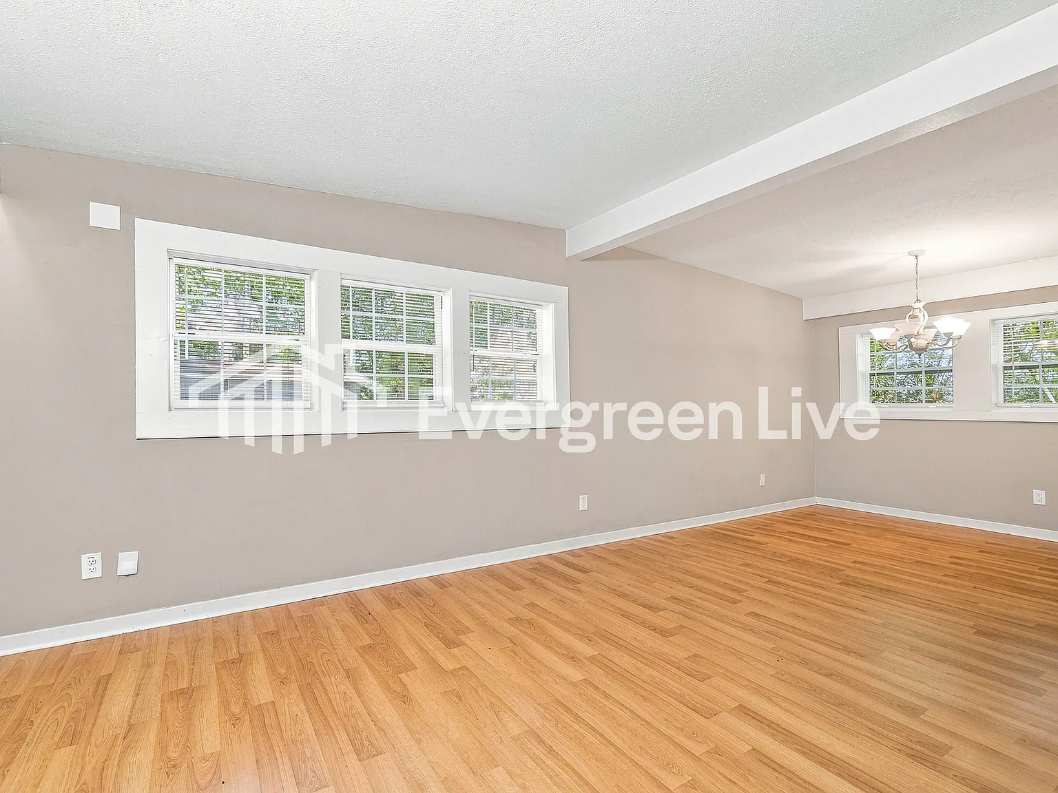 3 bed, 2.0 bath, 1857 sqft, $1,545 — Photo 4