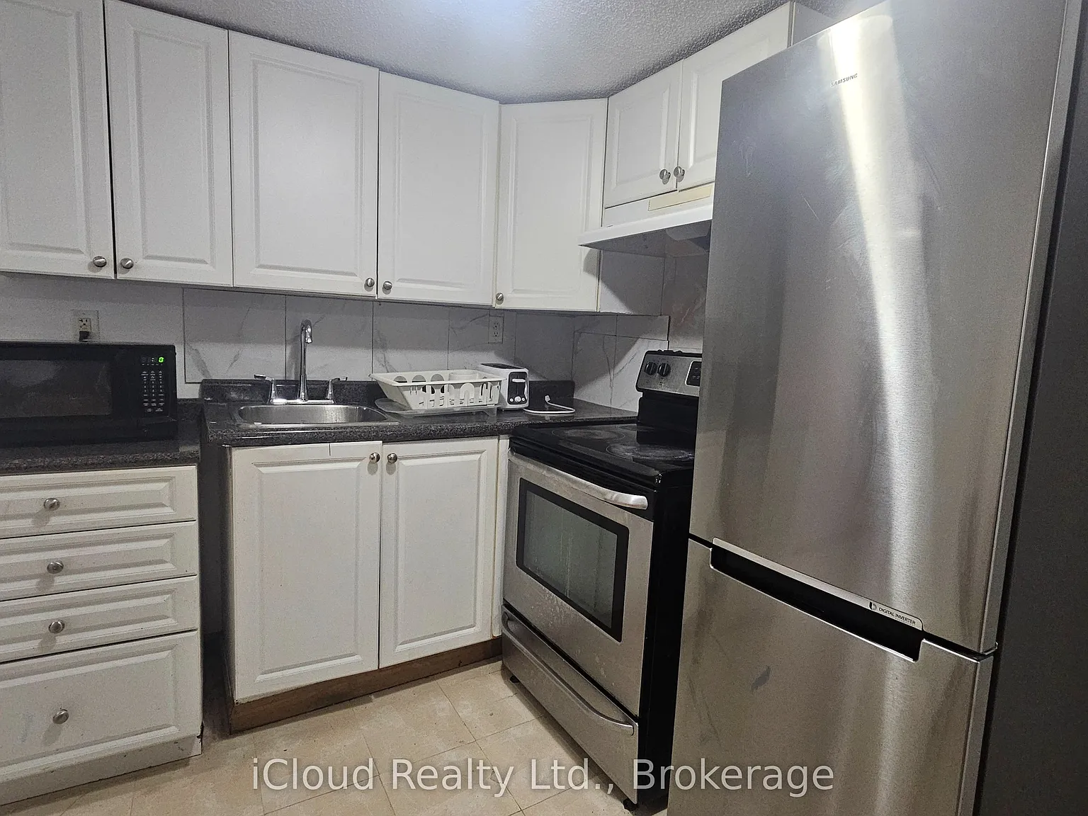 2 bed, $1,700 — Photo 2