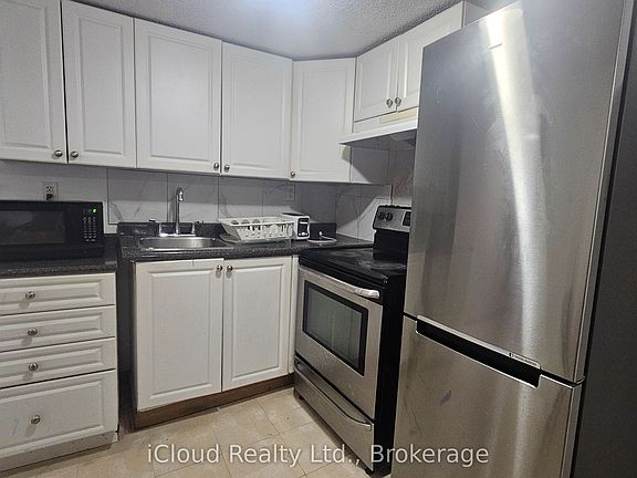2nd image of 39 Frey Cres