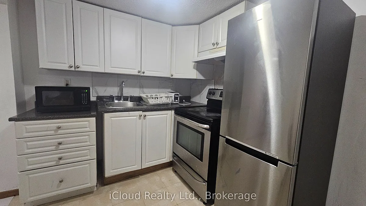 Building Photo - 39 Frey Cres #BSMNT