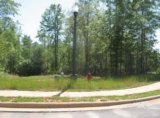 1205 Live Oak Cir, Opelika, AL 36801