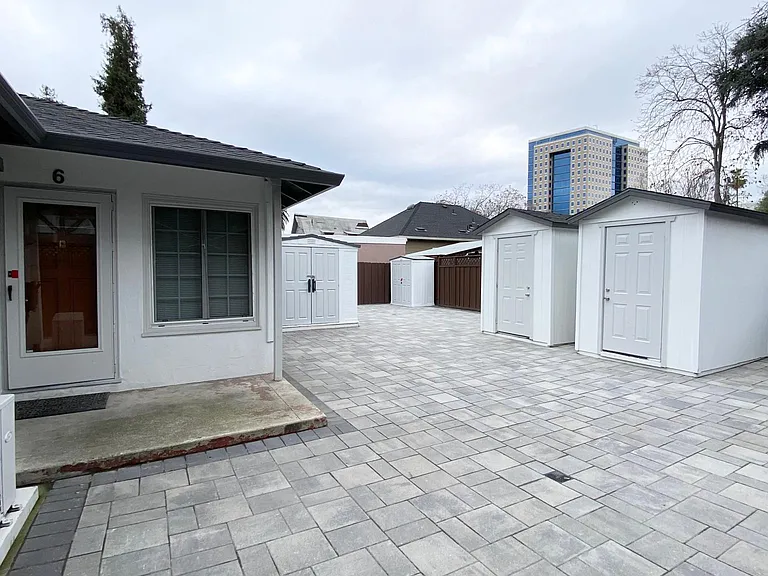 143 W Reed St — Photo 2
