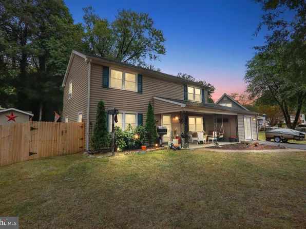 12704 Keswick Ln, Bowie, MD 20715