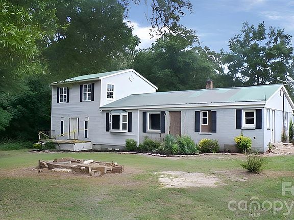 2nd image of 32891 State Highway 49