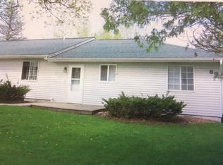 89 N Cook St APT 3, Hesperia, MI 49421