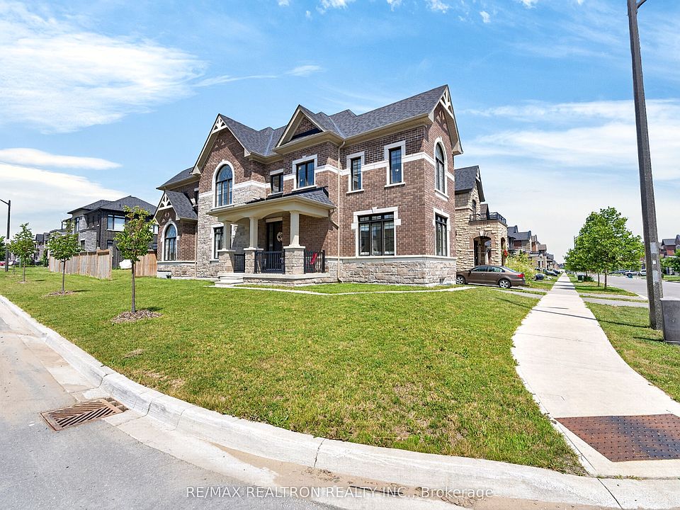1st image of 40 Auckland Dr