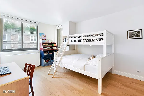 Sold by Citi Habitats | media 14