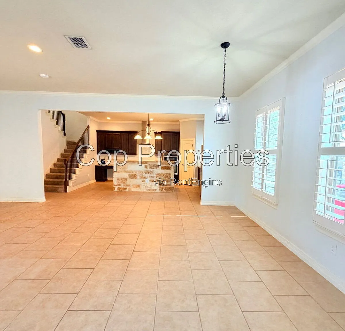 3 bed, 2.5 bath, $2,700 — Photo 4