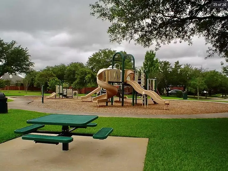 5531 Cranston Ct — Photo 34