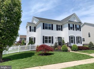 2100 Morgan Hill Dr, Pennsburg, PA 18073