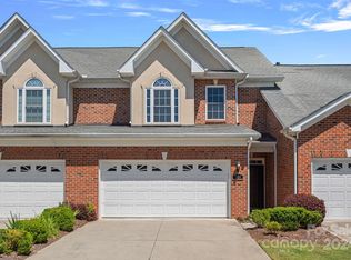 504 Whistling Straits Ln, Fort Mill, SC 29708