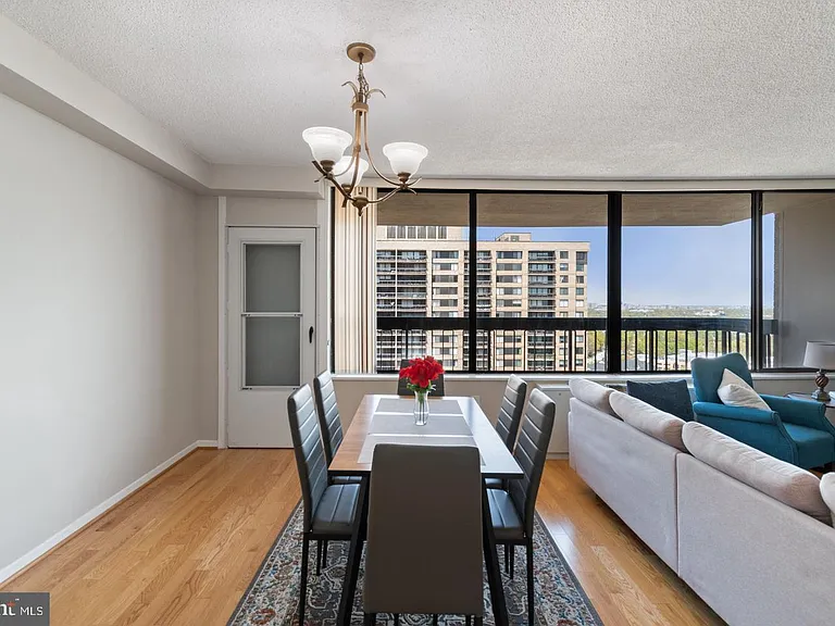 3705 S George Mason Dr #2202S — Photo 8