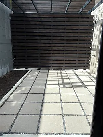 814 Howard Ave #101 — Photo 7