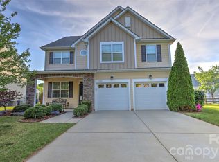 115 Runningdeer Dr, Mooresville, NC 28117