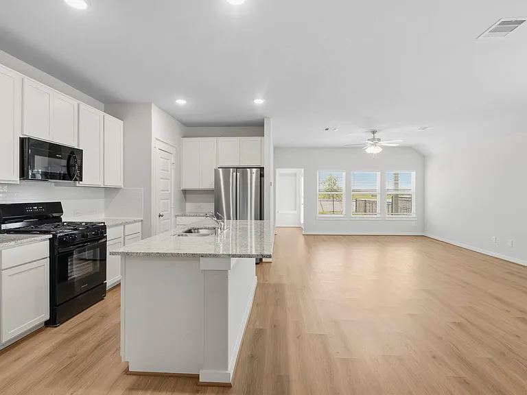 4696 Peony Green Dr — Photo 10