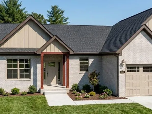 259 Riverview Dr, Johnson City, TN 37601