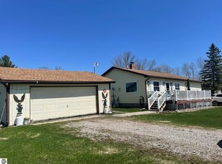 3557 Coveview, Lupton, MI 48635