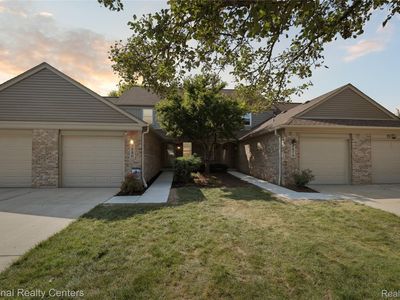 3880 Hunters Way Ct, Canton, MI, 48188