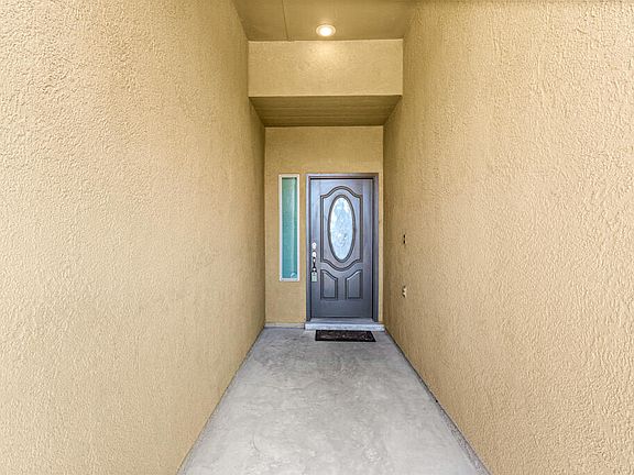 2nd image of 14629 Meadow Lawn Ave