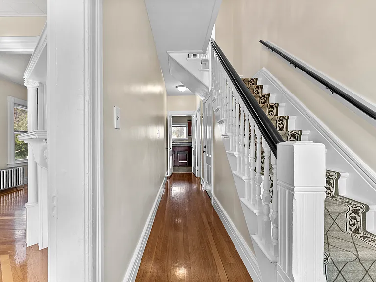 89 Bell St #89 — Photo 10