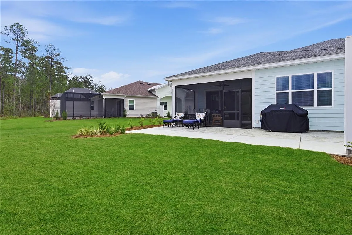 2 bed, 2.5 bath, 1743 sqft, $3,200 — Photo 4