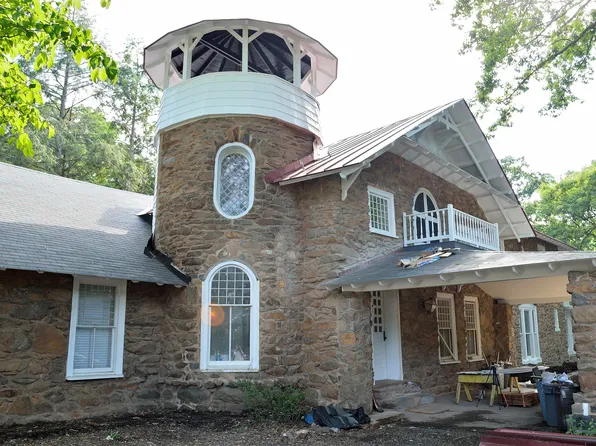 214 Stribling Ave, Charlottesville, VA